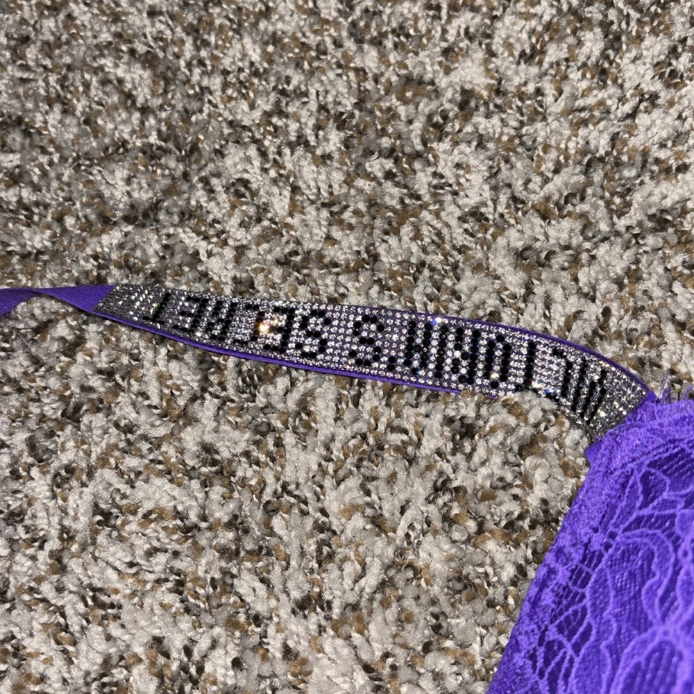 Purple Lace Victoria’s Secret Bra 36D - Picture 4 of 6